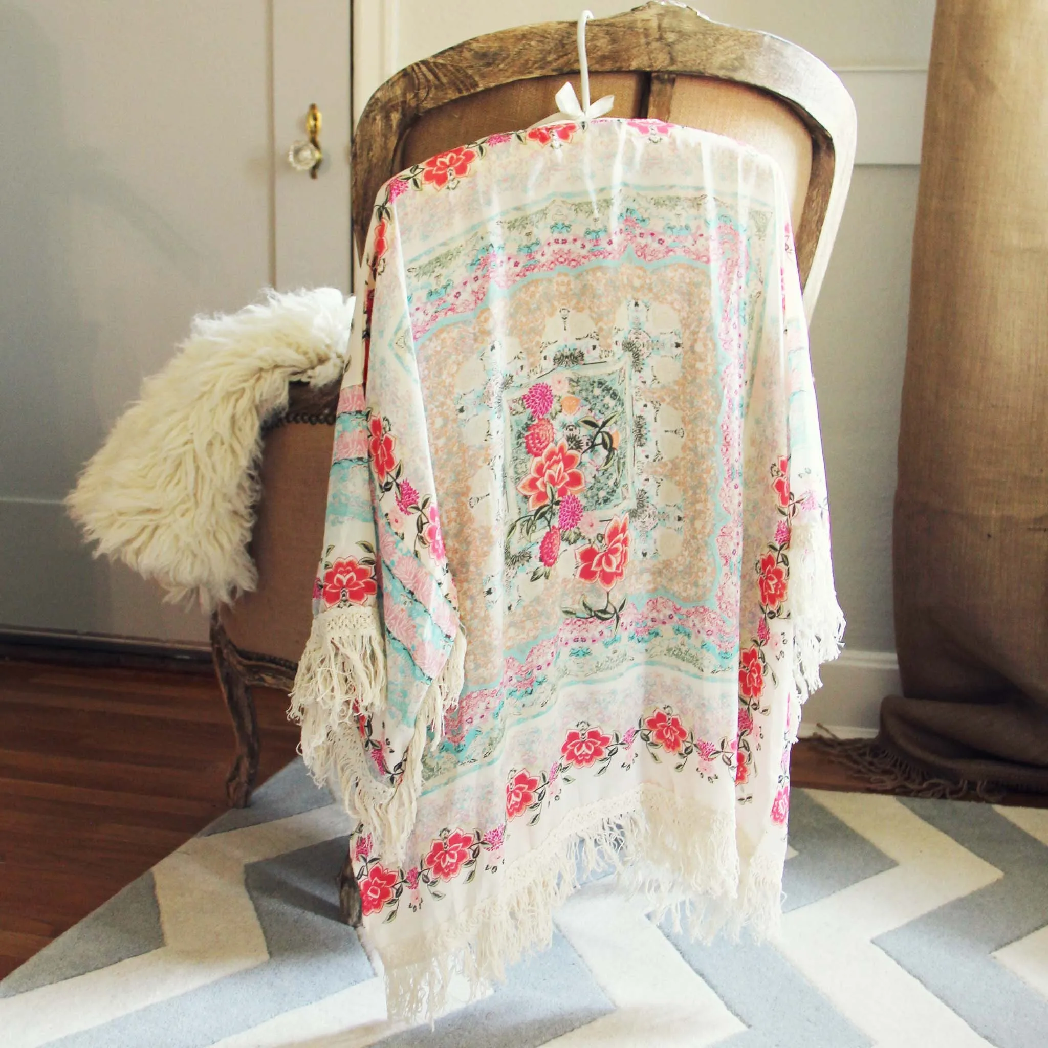 Rose Fringe Duster