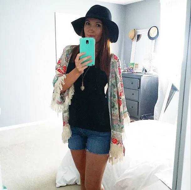 Rose Fringe Duster