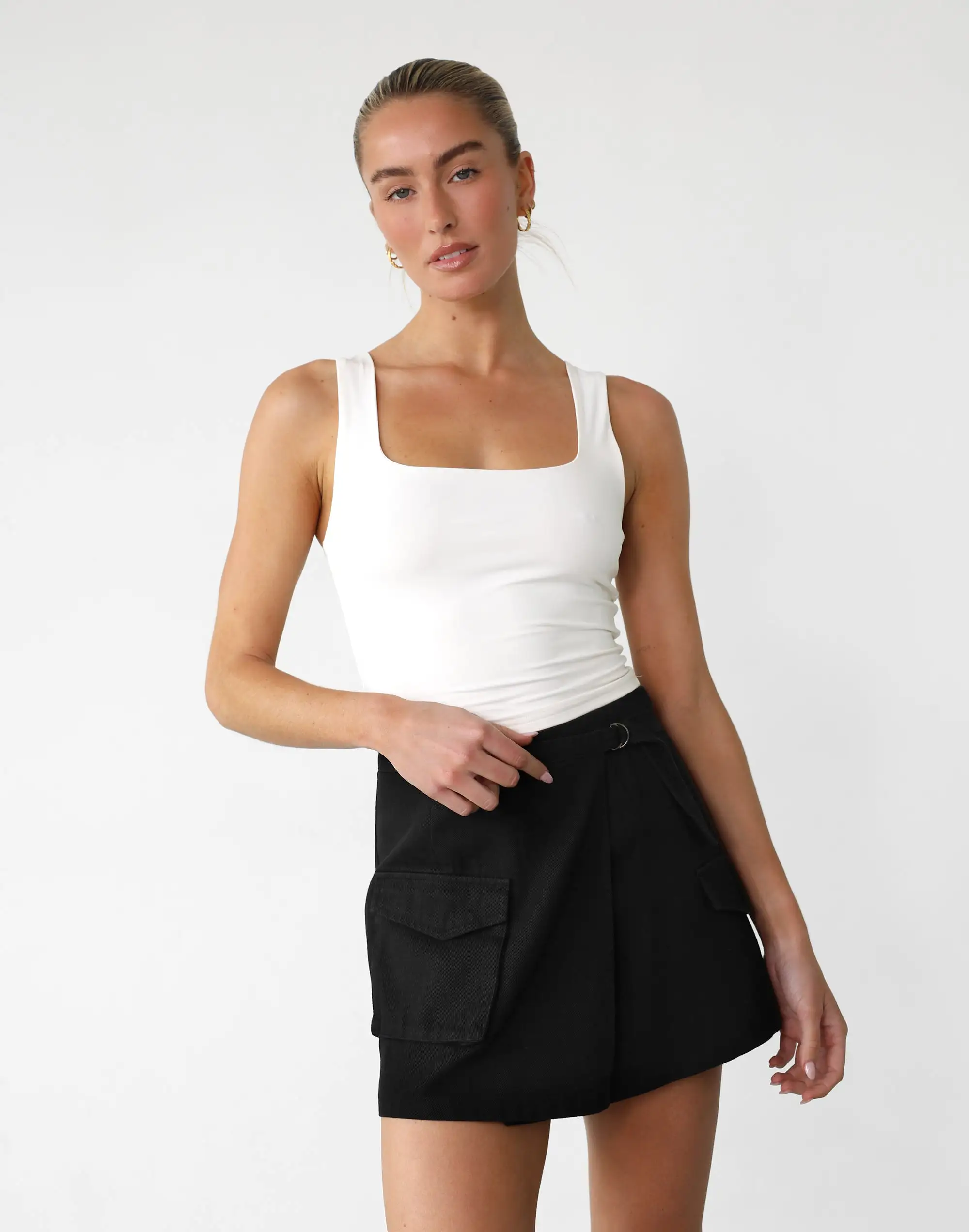 Scottie Mini Skirt (Black)