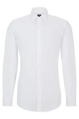 Slim-fit shirt in easy-iron cotton poplin