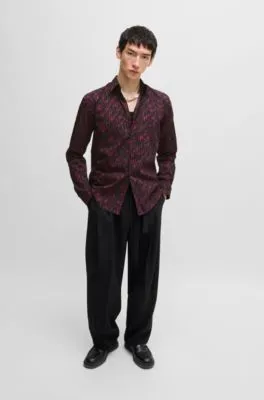 Slim-fit shirt in printed cotton poplin